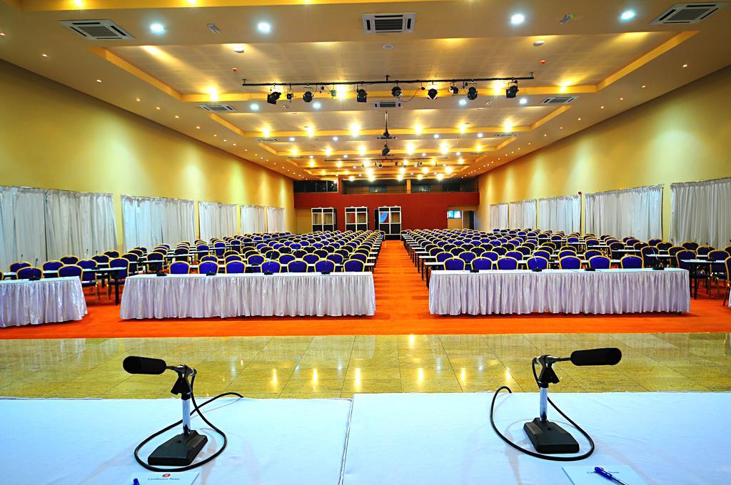 קמפאלה Speke Resort And Conference Center מראה חיצוני תמונה